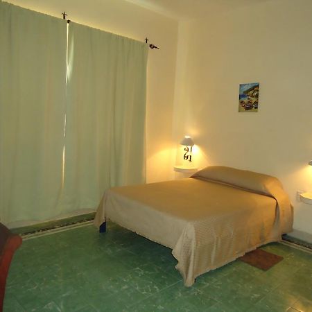 Hotel Suites Cordoba Bilik gambar